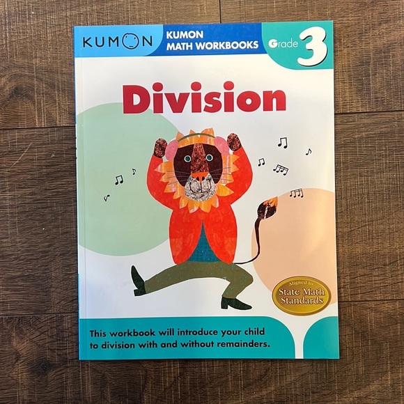 Division Kumon Math Workbook Grade 3 - Picture 1 of 4